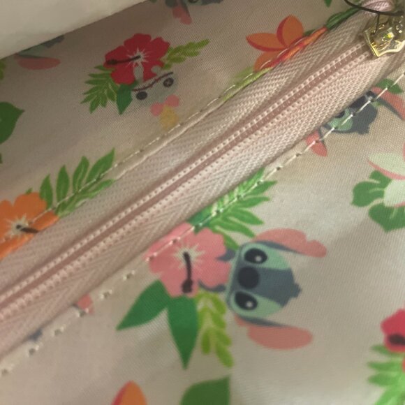 ✨ Disney Stitch Bundle w/ Loungefly Crossbody & Squishmallow – ALL NWT! ✨ - Picture 6 of 11